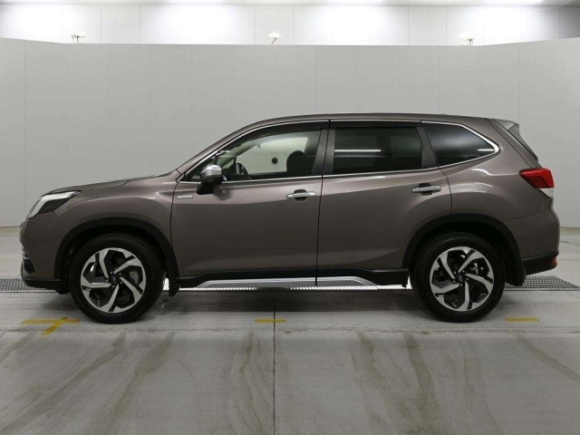 Subaru FORESTER 2021 8136277-4