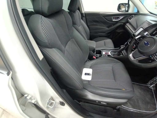 Subaru FORESTER 2023 8136290-10