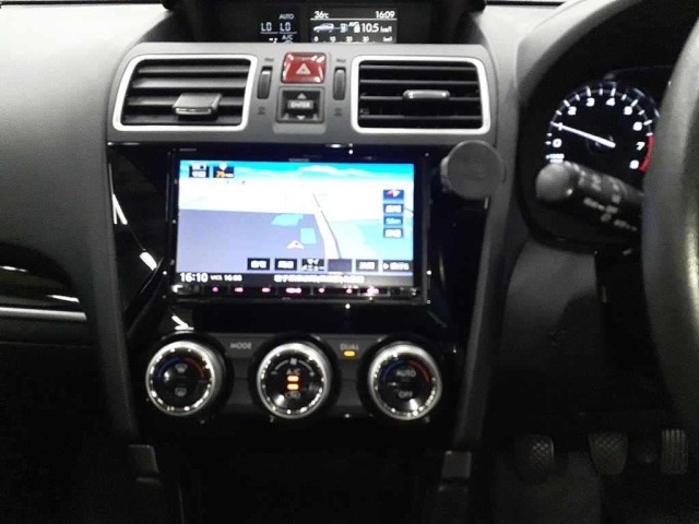 Subaru FORESTER 2018 8136300-9