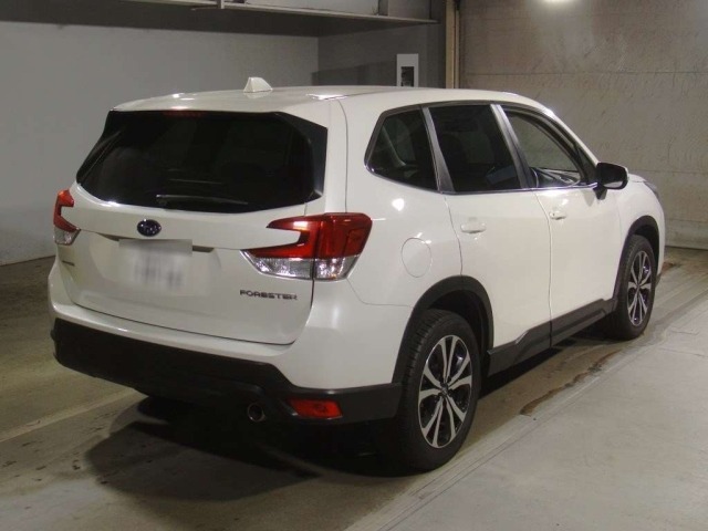 Subaru FORESTER 2018 8136301-1