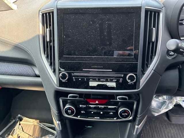 Subaru FORESTER 2022 8136306-6