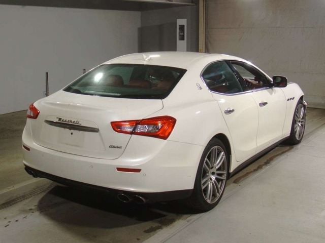 Maserati GHIBLI 2016 8117114-1