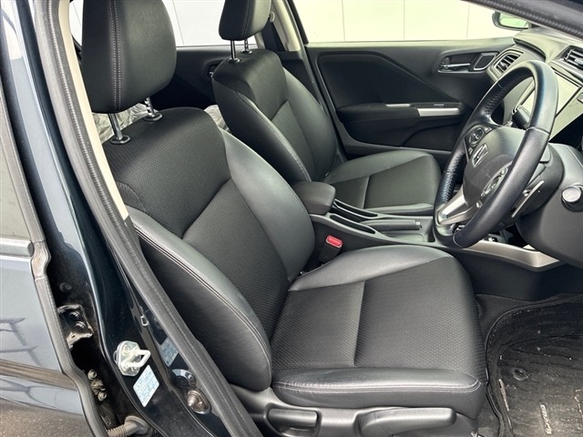 Honda GRACE 2019 8136871-5