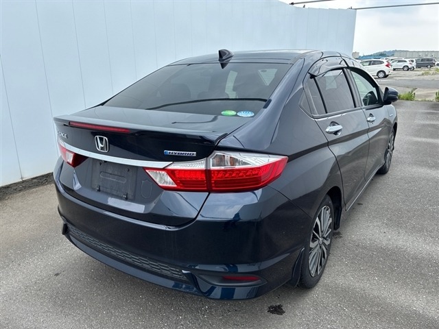 Honda GRACE 2019 8136871-8