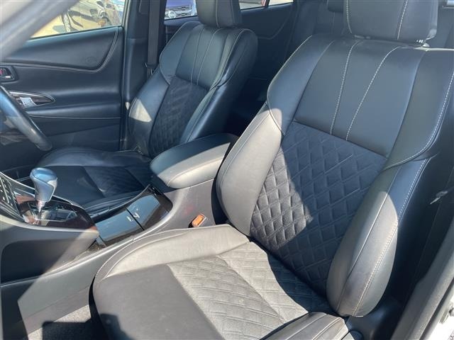 Toyota HARRIER 2014 8118866-6