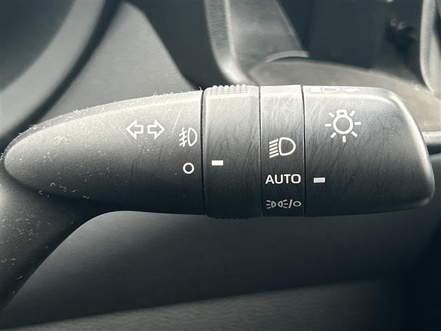 Toyota HARRIER 2023 8118879-3