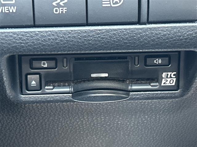 Toyota HARRIER 2023 8119002-10