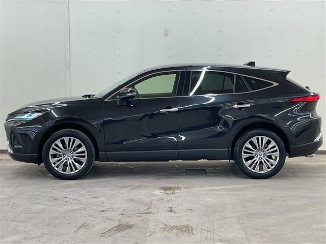 Toyota HARRIER 2022 8119008-1