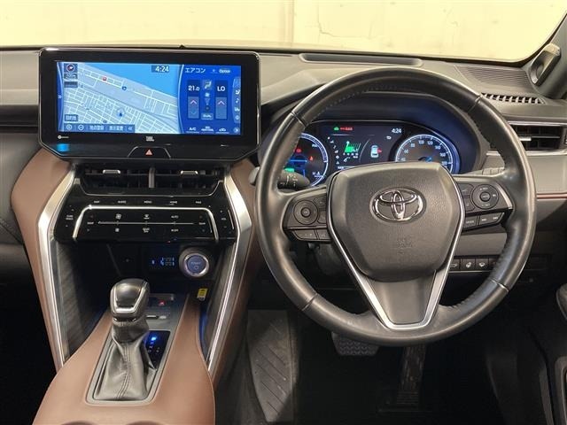 Toyota HARRIER 2022 8119008-17