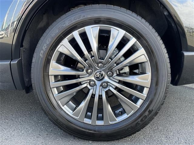 Toyota HARRIER 2025 8119066-6