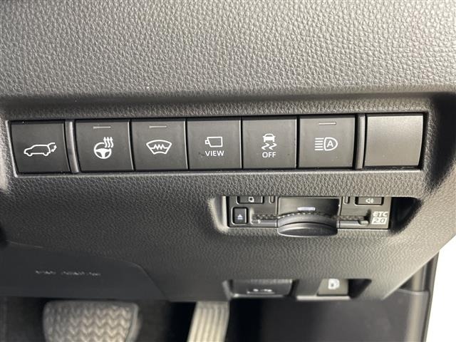 Toyota HARRIER 2023 8119101-6