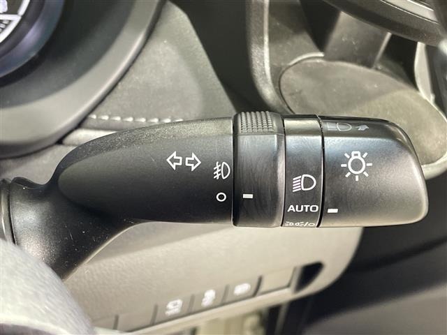Toyota HARRIER 2021 8119105-9
