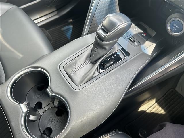Toyota HARRIER 2020 8119106-7