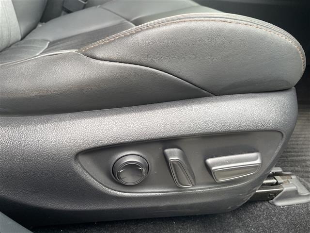 Toyota HARRIER 2023 8119123-7