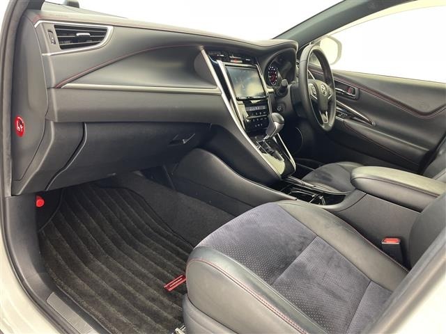 Toyota HARRIER 2017 8119150-2