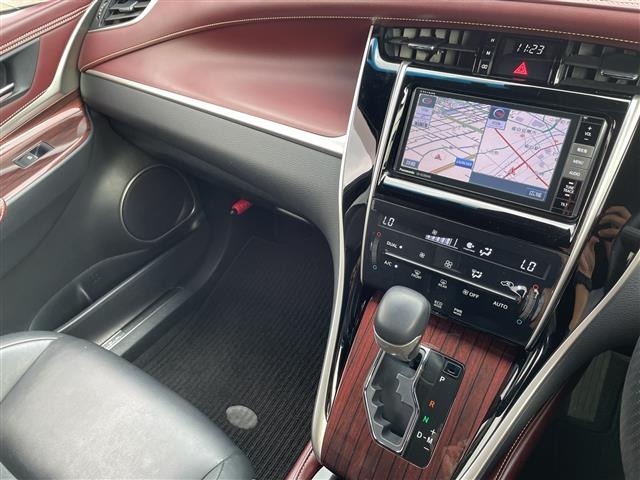 Toyota HARRIER 2015 8119203-10