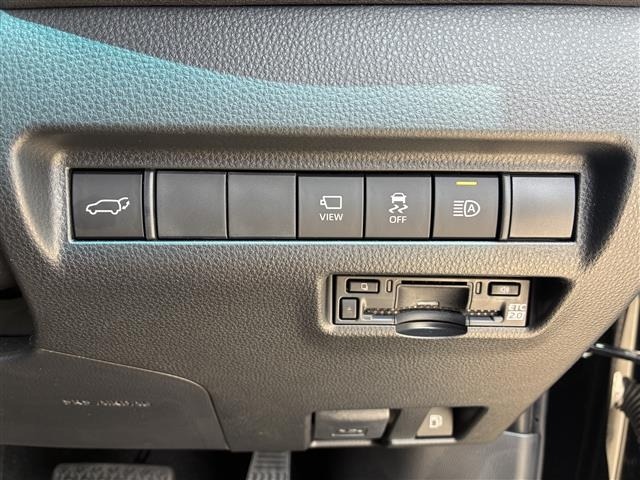 Toyota HARRIER 2025 8119207-4