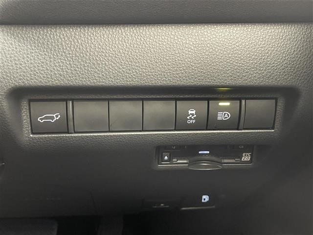 Toyota HARRIER 2024 8119220-1
