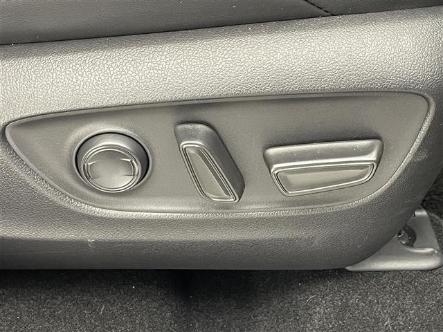 Toyota HARRIER 2024 8119220-20