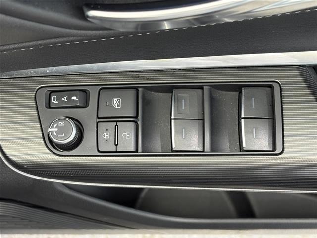 Toyota HARRIER 2023 8119226-8