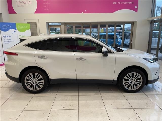 Toyota HARRIER 2021 8119233-6