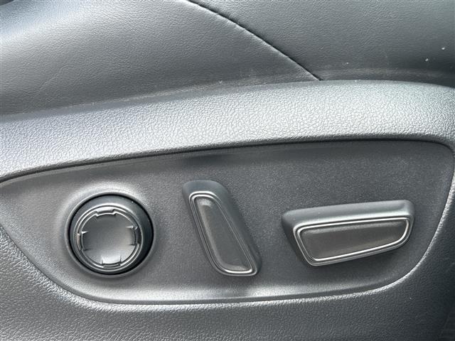 Toyota HARRIER 2023 8119299-3