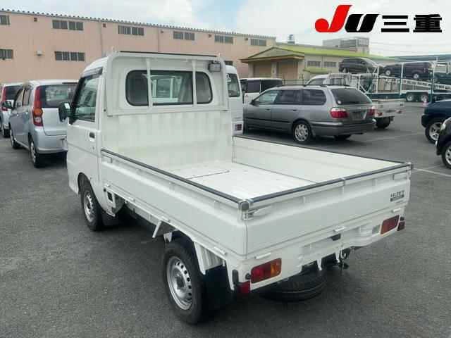 Daihatsu HIJET TRUCK 2014 8121801-1
