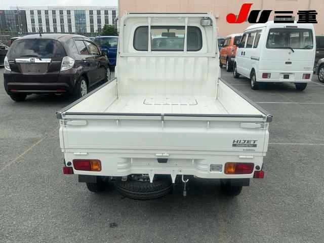 Daihatsu HIJET TRUCK 2014 8121801-7