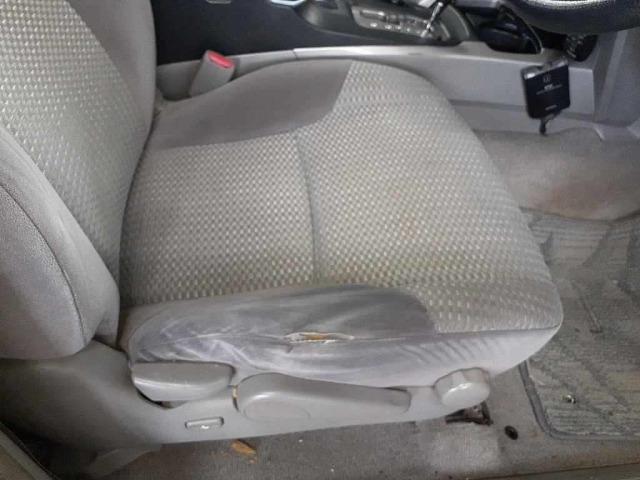 Toyota HILUX SURF 2006 8135621-8
