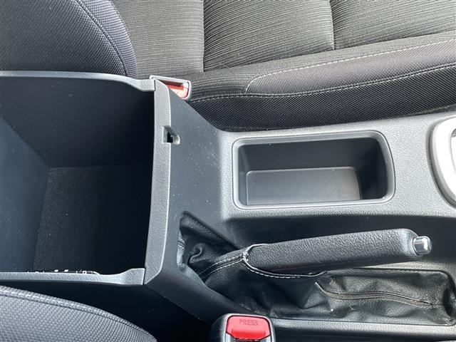 Toyota HILUX 2024 8117829-6