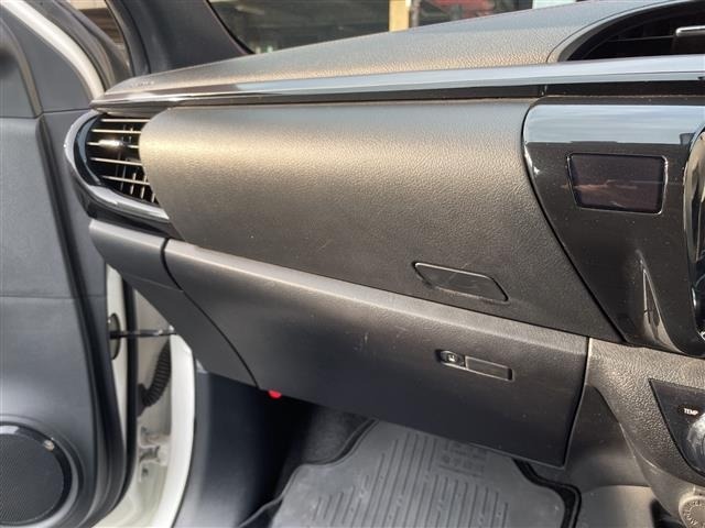Toyota HILUX 2022 8117840-11