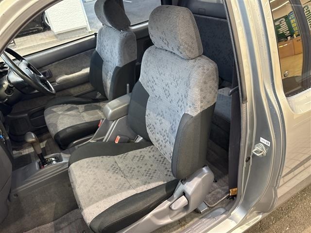 Toyota HILUX 2003 8117848-12