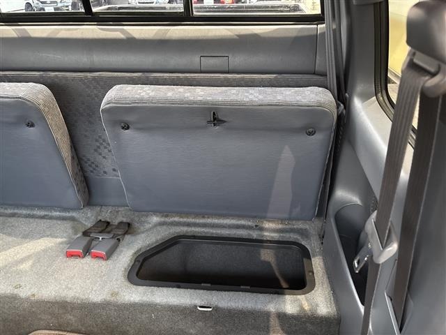 Toyota HILUX 2003 8117848-6