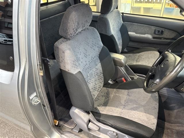 Toyota HILUX 2003 8117848-8