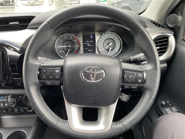 Toyota HILUX 2022 8117857-2