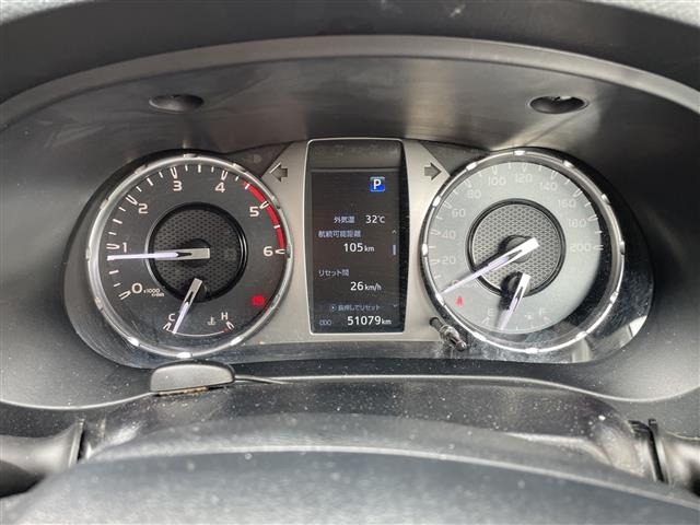 Toyota HILUX 2022 8117857-4