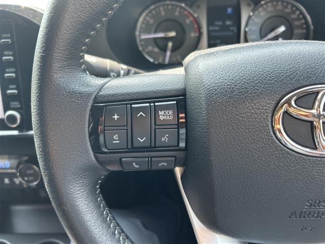 Toyota HILUX 2024 8117858-21