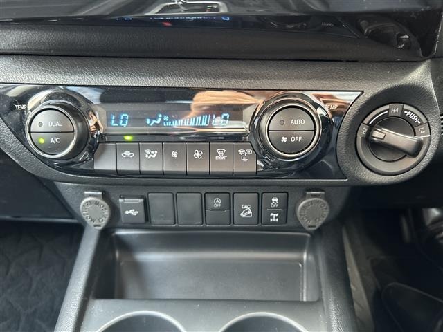 Toyota HILUX 2024 8117858-7