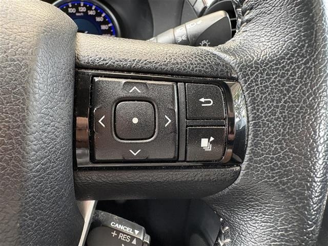 Toyota HILUX 2019 8117863-20
