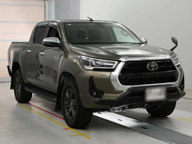 Toyota HILUX 2023 8117888-5