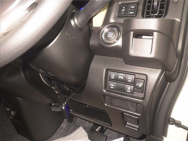 Suzuki HUSTLER 2026 8135735-8