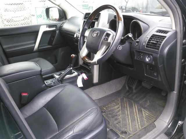 Toyota LAND CRUISER PRADO 2012 8137370-3