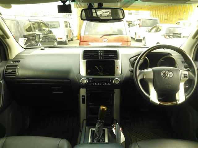 Toyota LAND CRUISER PRADO 2012 8137370-8