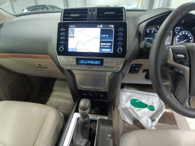 Toyota LAND CRUISER PRADO 2022 8137374-11