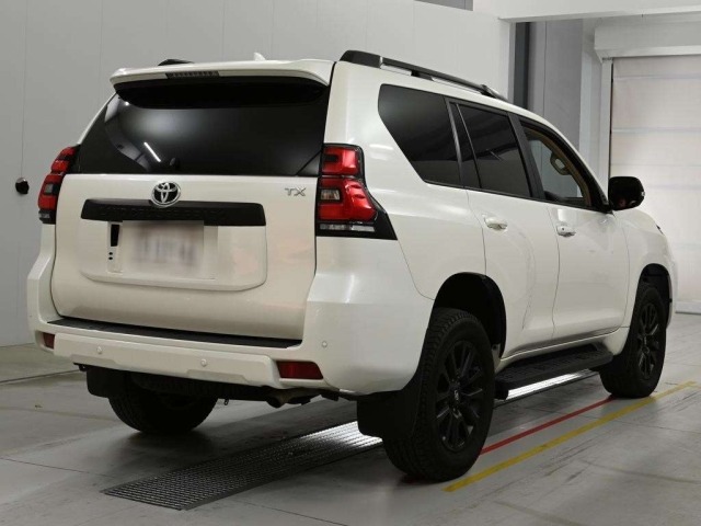 Toyota LAND CRUISER PRADO 2023 8137376-1