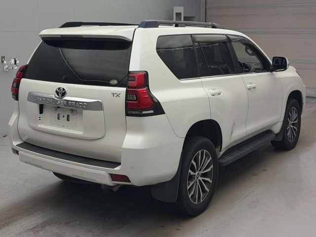 Toyota LAND CRUISER PRADO 2019 8137415-1
