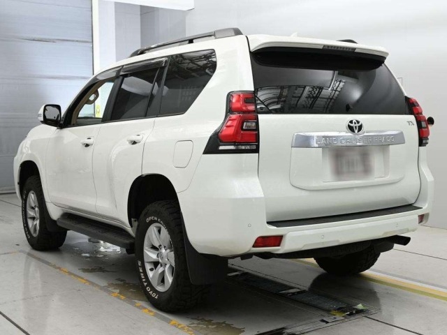 Toyota LAND CRUISER PRADO 2020 8137453-6