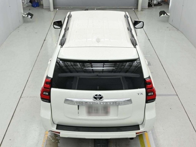 Toyota LAND CRUISER PRADO 2020 8137453-8