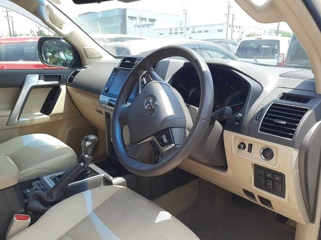 Toyota LAND CRUISER PRADO 2020 8137453-9