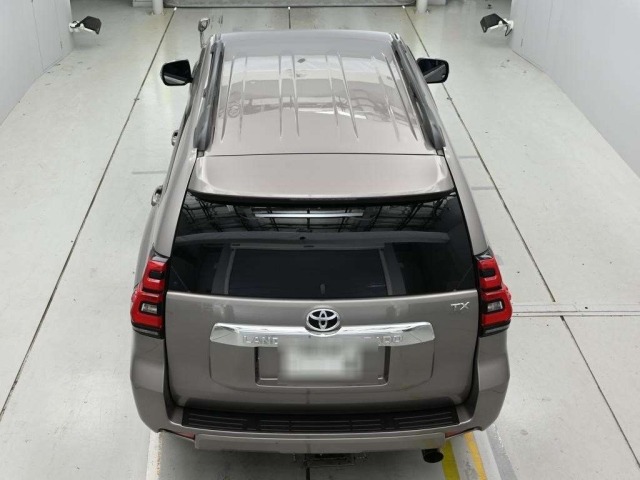 Toyota LAND CRUISER PRADO 2020 8137454-8